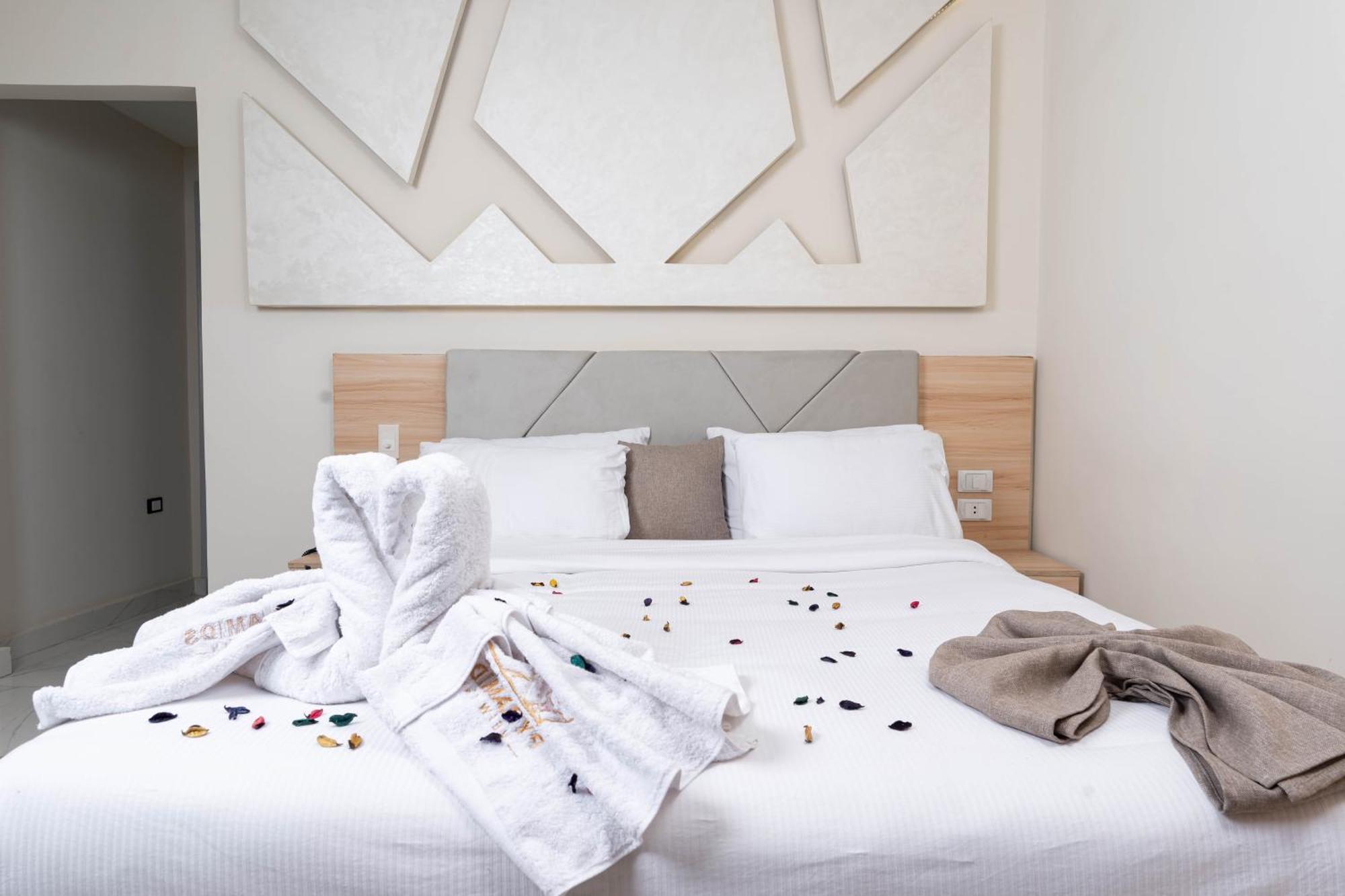Camel Pyramids View Bed & Breakfast Cairo